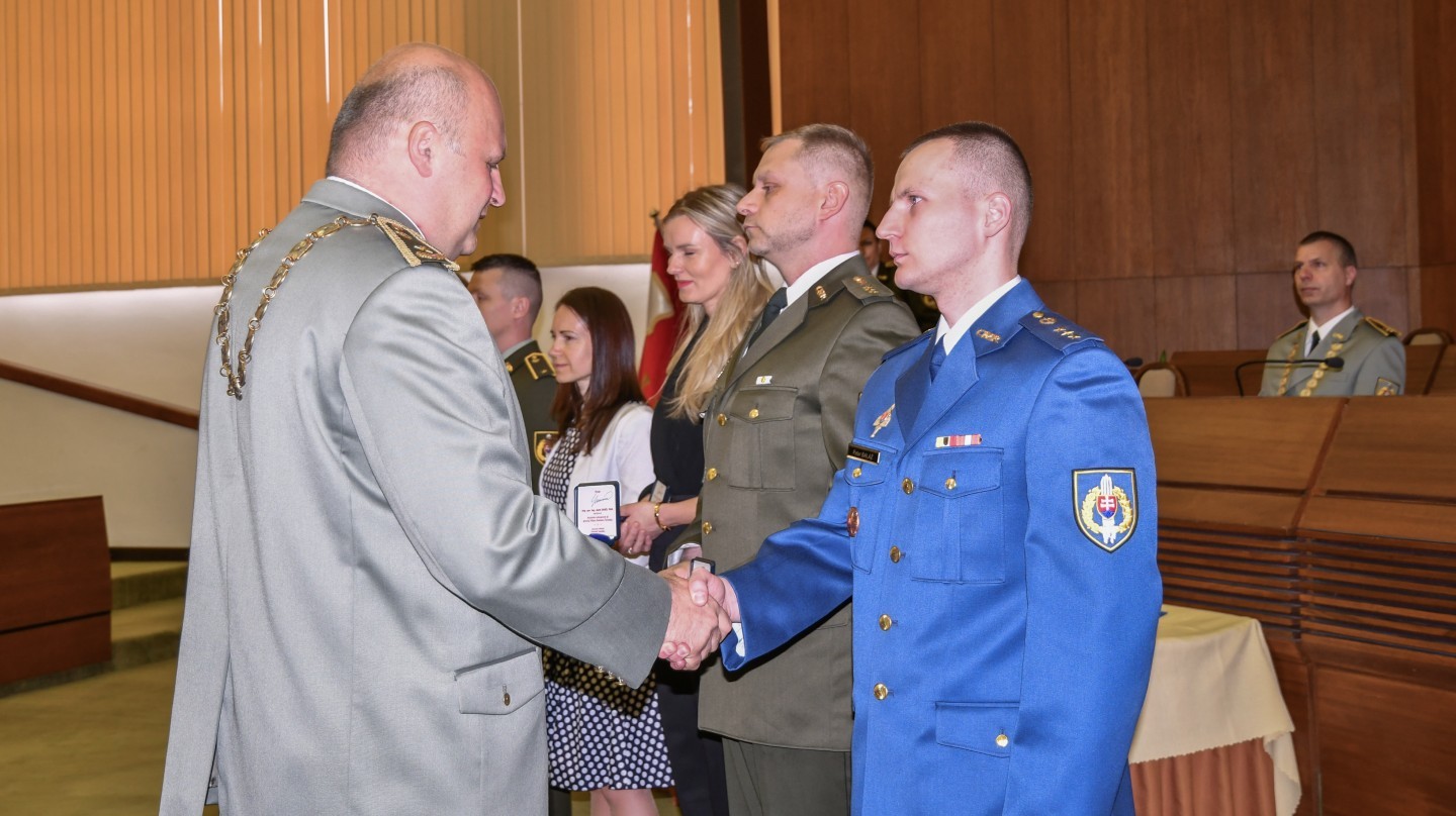 Deň učiteľov na Akadémii ozbrojených síl