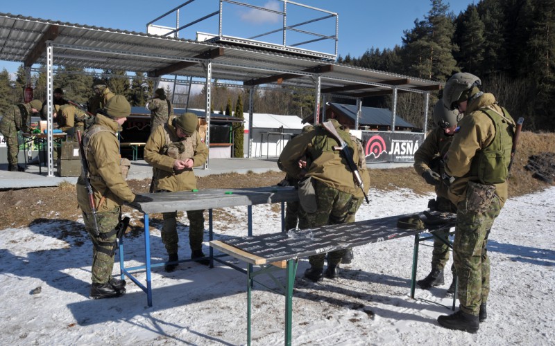 Blokový výcvik kadetov 1. ročníka - strelnica Lazisko, 17. 02. 2025