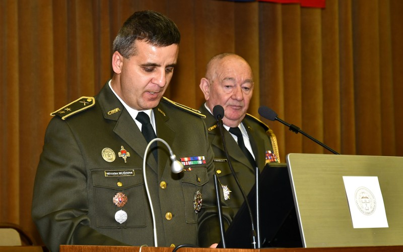 Prijímanie nových učňov do Cechu delostreleckého 4. 12. 2025