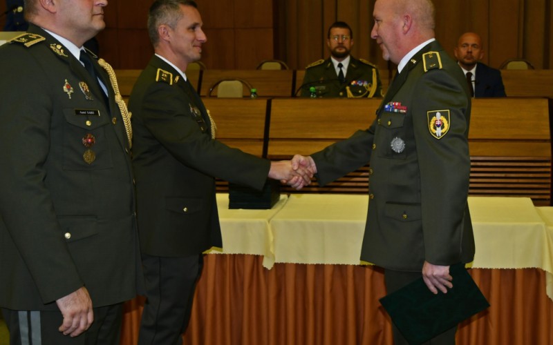 Slávnostné ukončenie 23. VYŠŠIEHO VELITEĽSKO–ŠTÁBNEHO KURZU, 12.12.2025