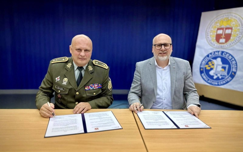 V Liptovskom Mikuláši sa vykoľajil vlak s benzénom!!!