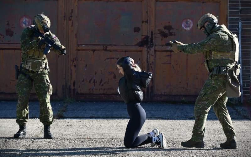 Nakrúcanie televíznej relácie Ľavou zadnou na AOS                    6. 11. 2025