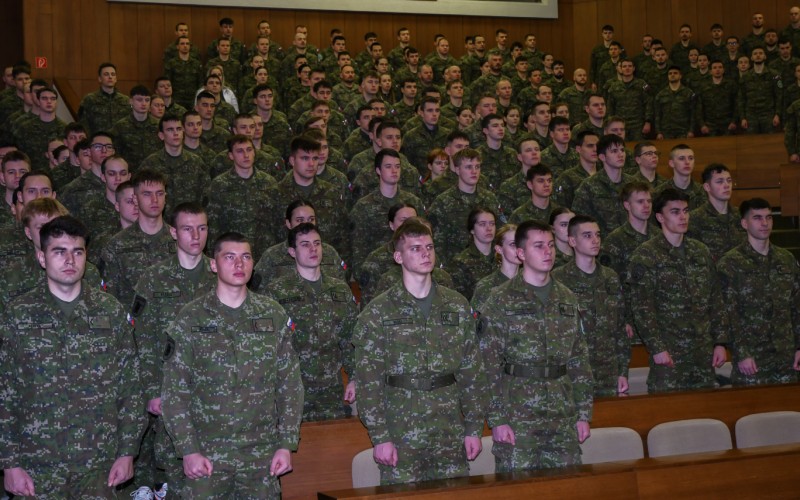 Slávnostné zhromaždenie profesionálnych vojakov a zamestnancov AOS pri príležitosti otvorenia letného semestra akademického roka 2025/2026, 03. 03. 2026